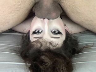 Molten Milky Biotch Gives Upside Down Suck Facefuck with