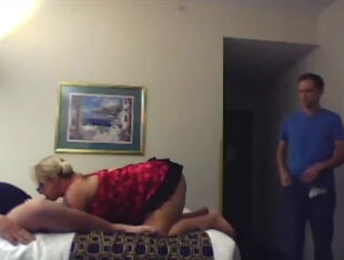 Spouse and his buddy turn humps fatty wifey in motel